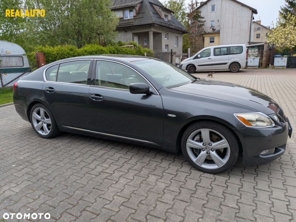 Lexus GS - 5