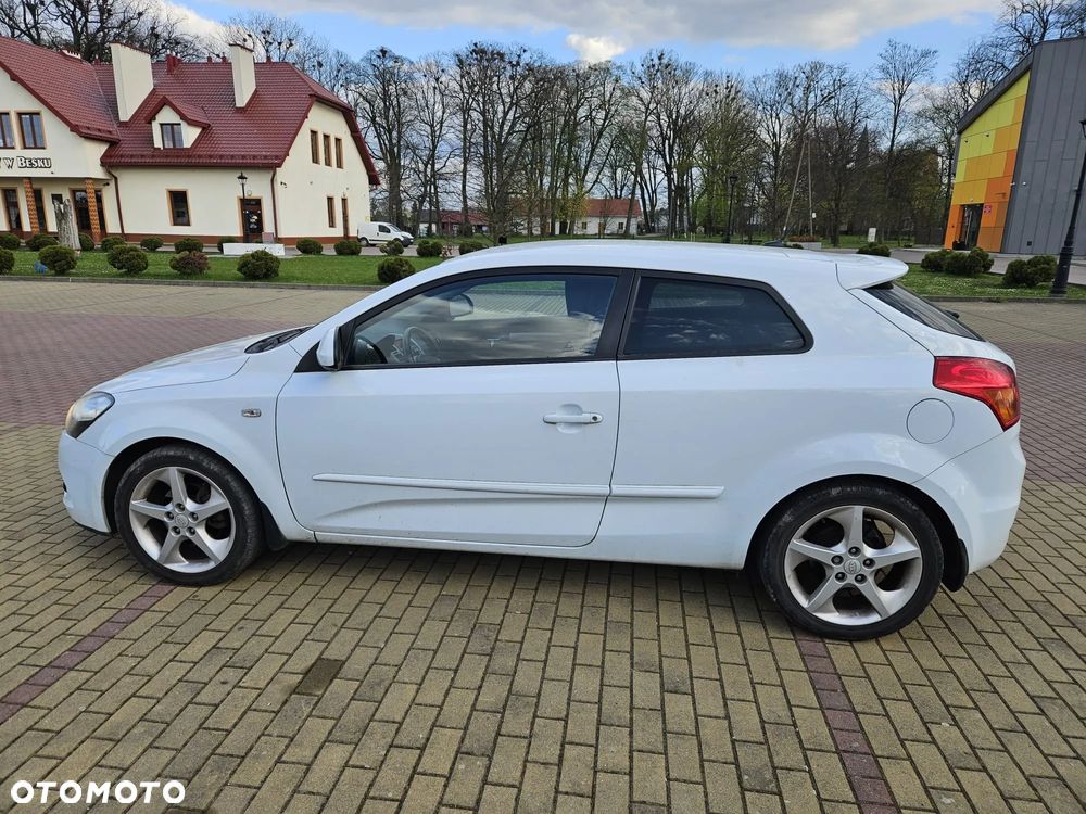 Kia ProCeed 1.6 L - 1