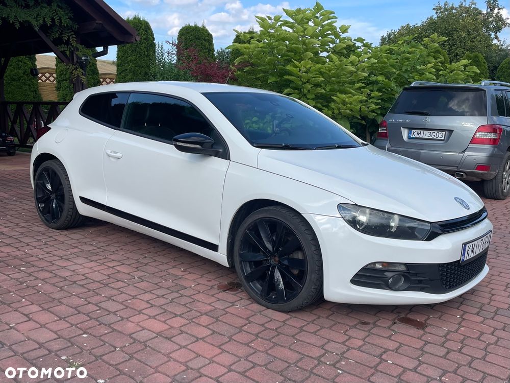 Volkswagen Scirocco 2.0 TDI DSG - 7