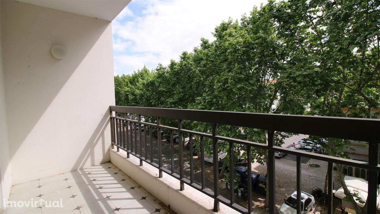 T2 Almada - Arrecadação - Grande imagem: 4/7