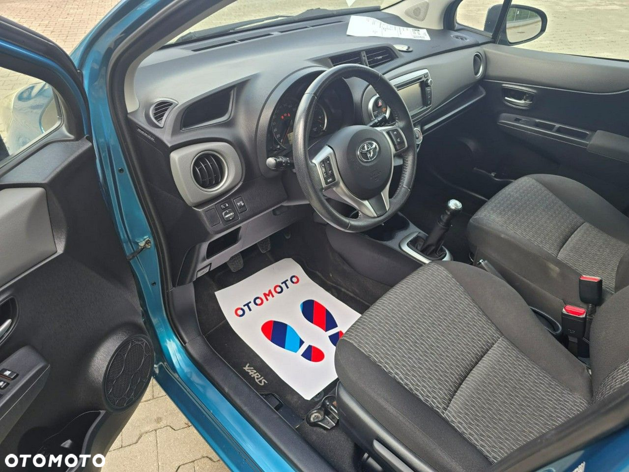 Toyota Yaris - 17