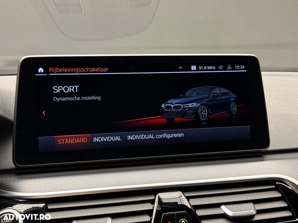 BMW Seria 5 520i AT MHEV - 18