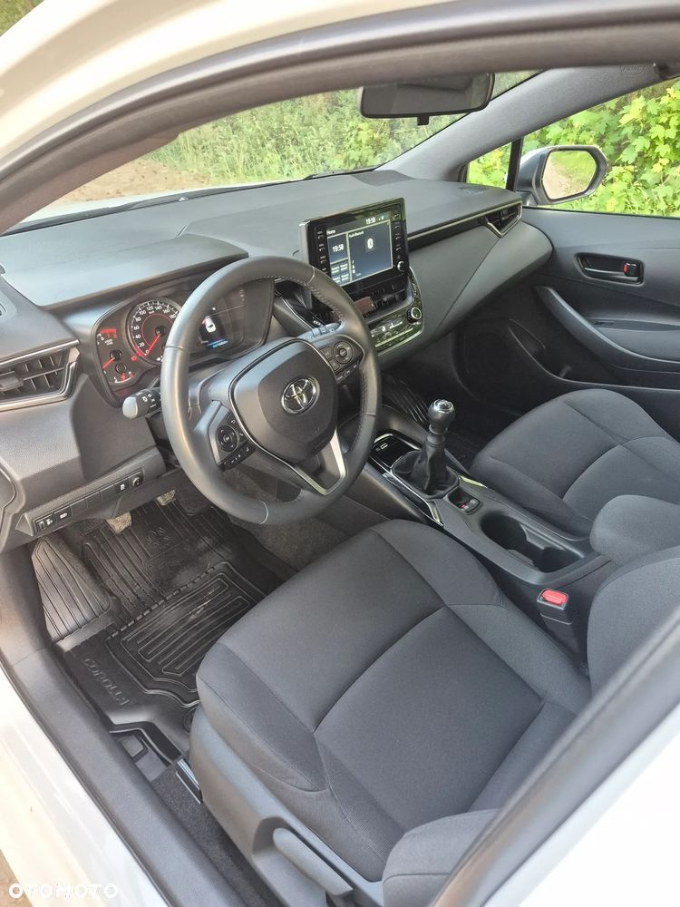 Toyota Corolla 1.2 T Active - 11