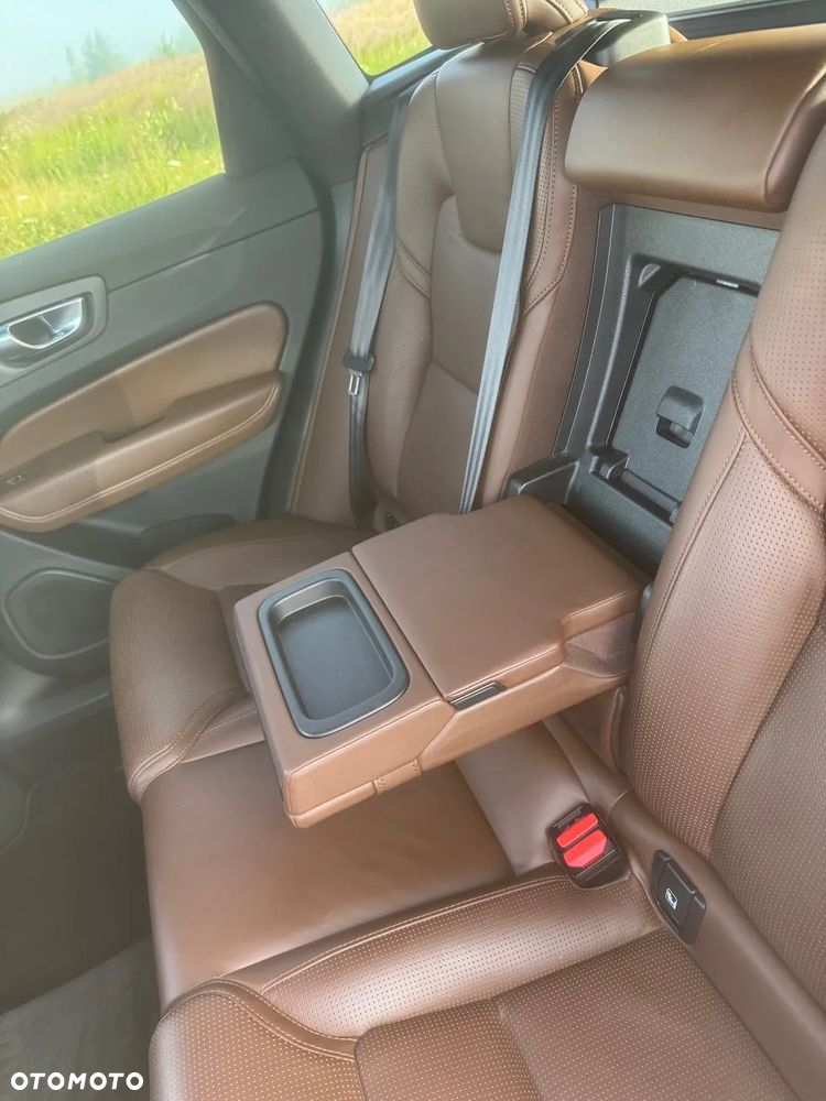 Volvo XC 60 - 14