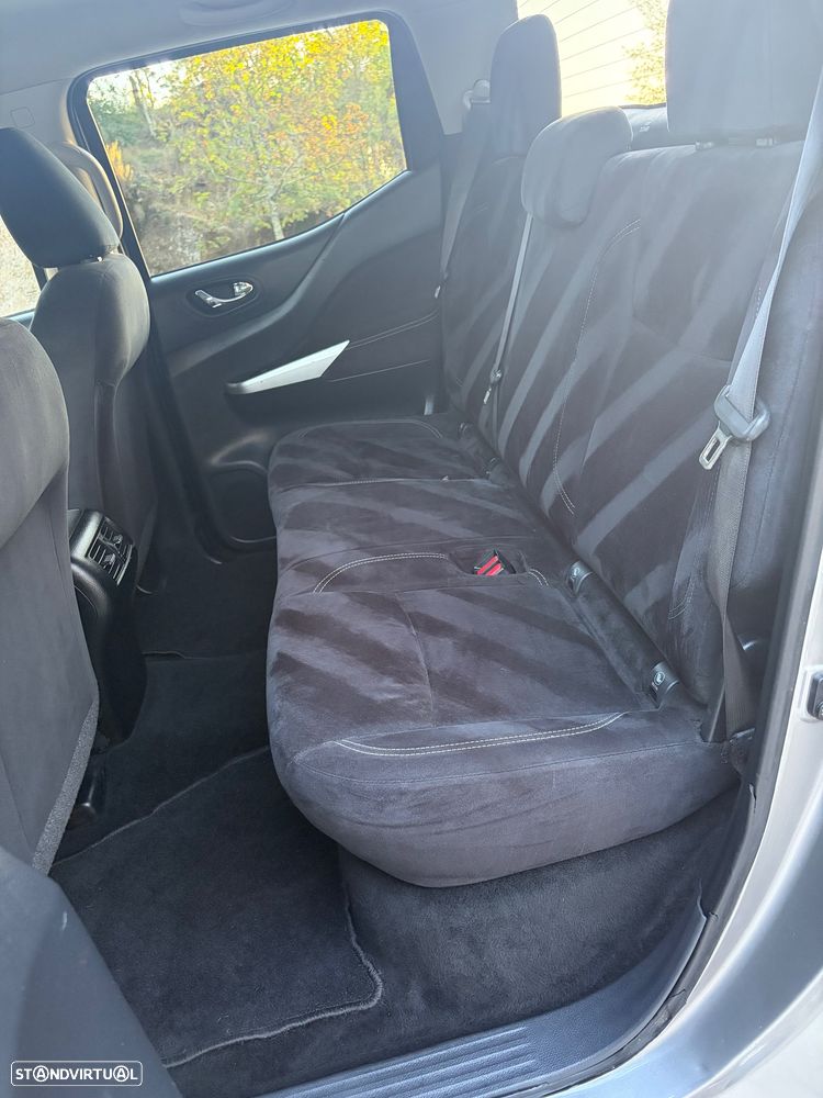 Nissan Navara 2.3 dCi CD 4WD N-Connecta Navi+Barras - 18