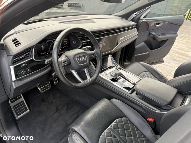 Audi SQ8 - 24