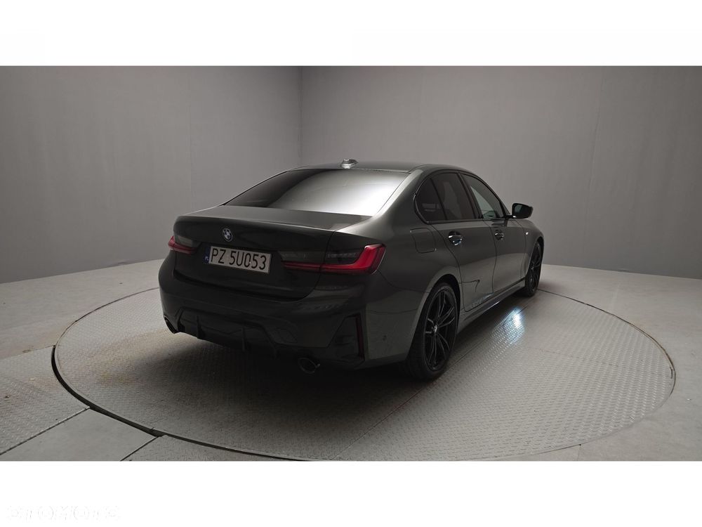 BMW Seria 3 320d xDrive mHEV sport - 30