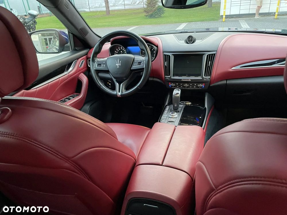 Maserati Levante S Q4 - 18