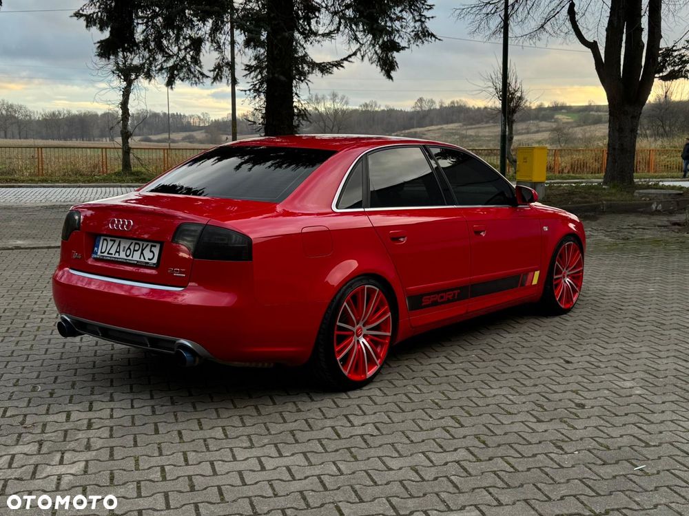 Audi A4 Limousine 2.0T FSI Quattro - 6