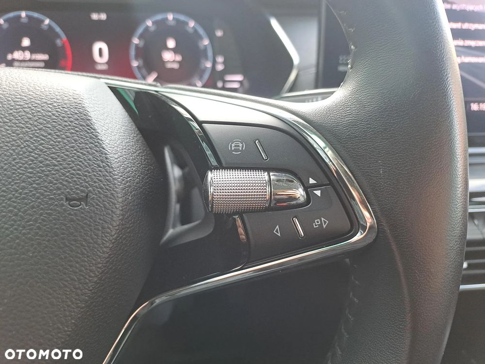 Skoda Octavia 1.5 TSI ACT Style - 20
