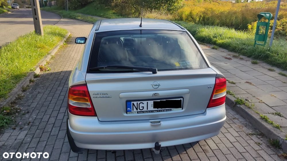 Opel Astra - 5
