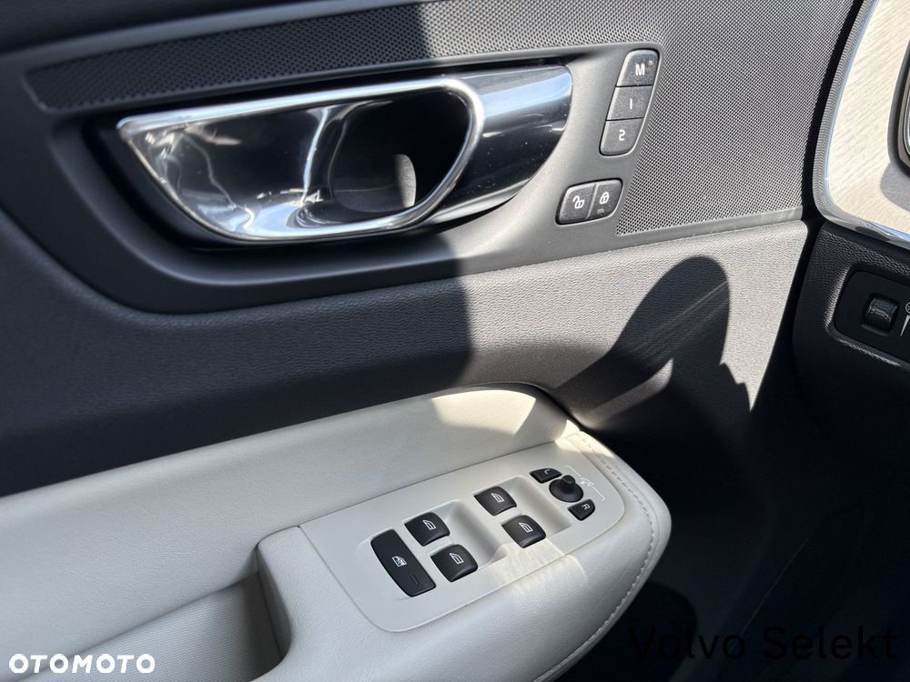 Volvo XC 60 - 17
