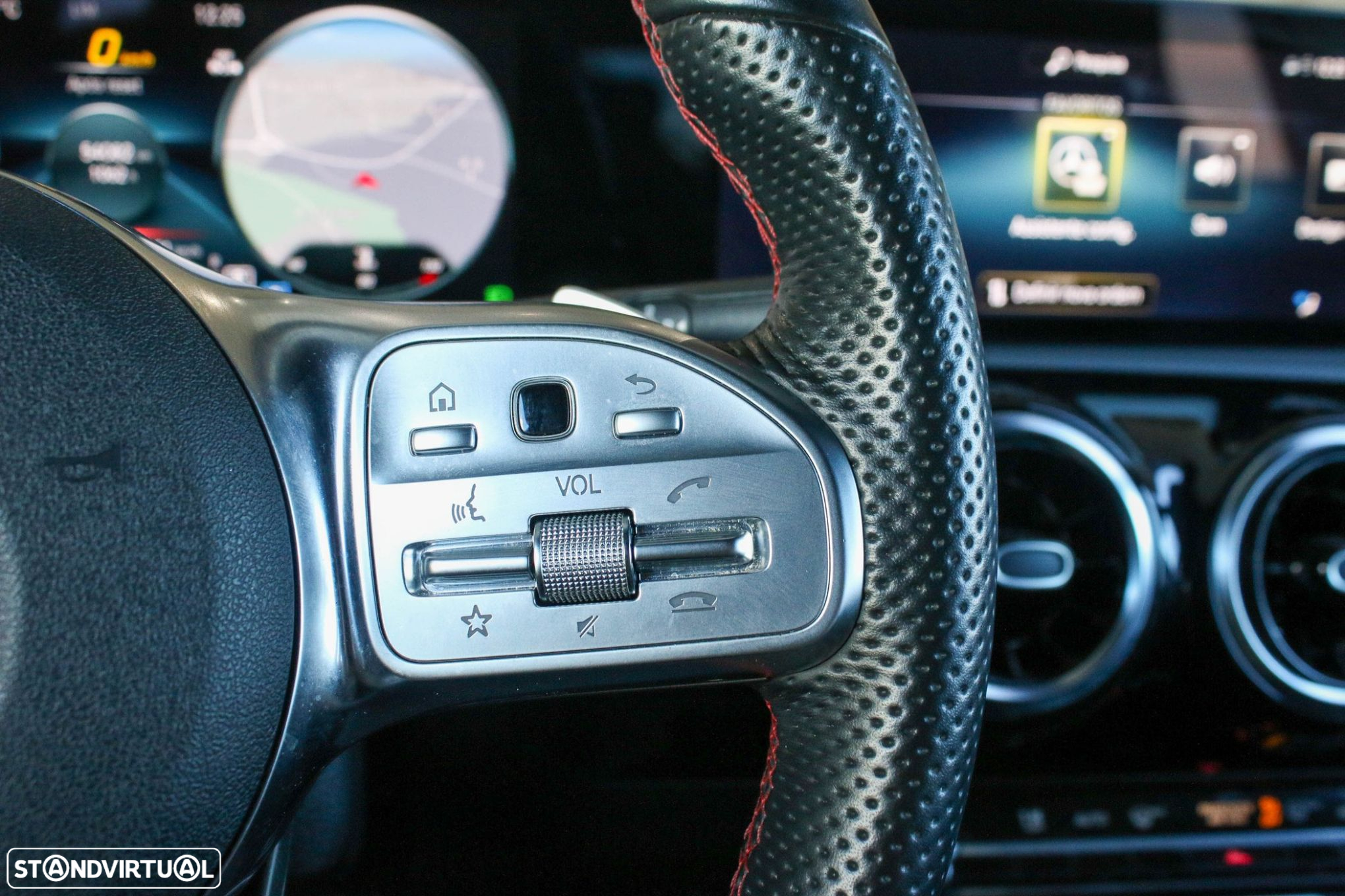 Mercedes-Benz A 180 d AMG Line Aut. - 32