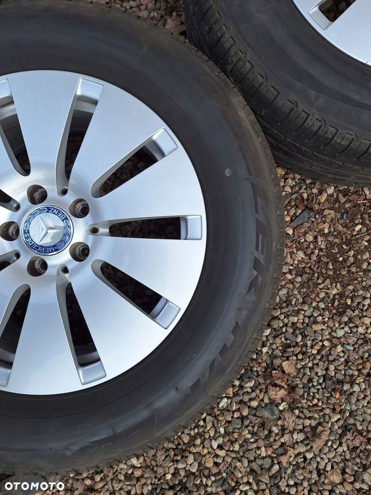 Koła Mercedes  Bridgestone 235/65R17 104V - 3