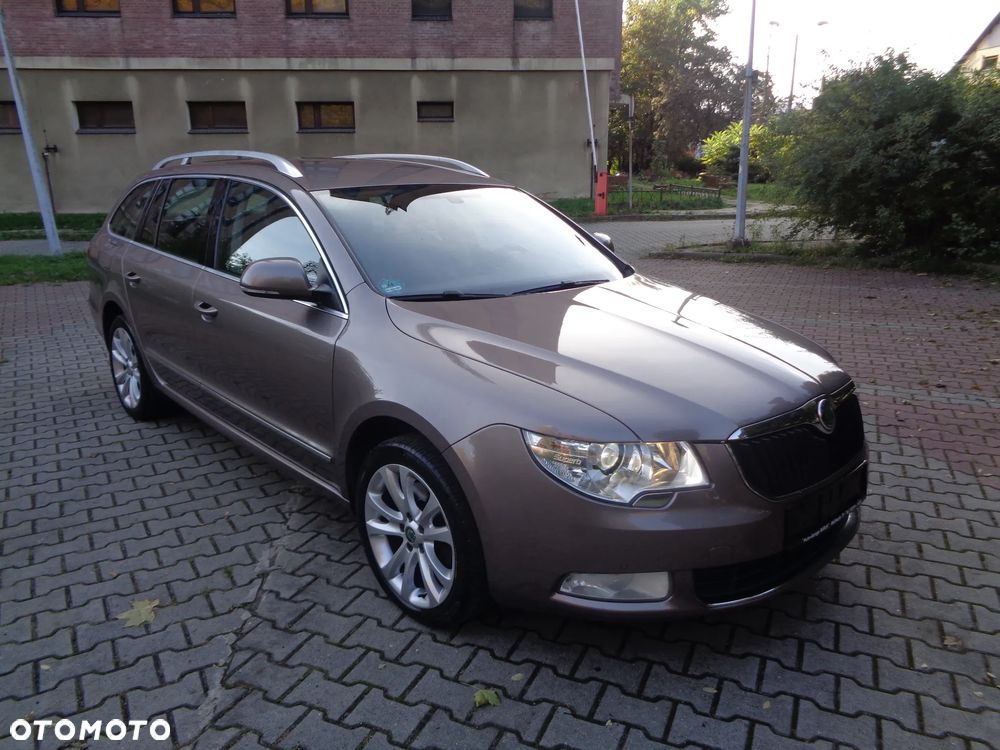 Skoda Superb Combi 2.0 TDI Green tec Elegance - 3