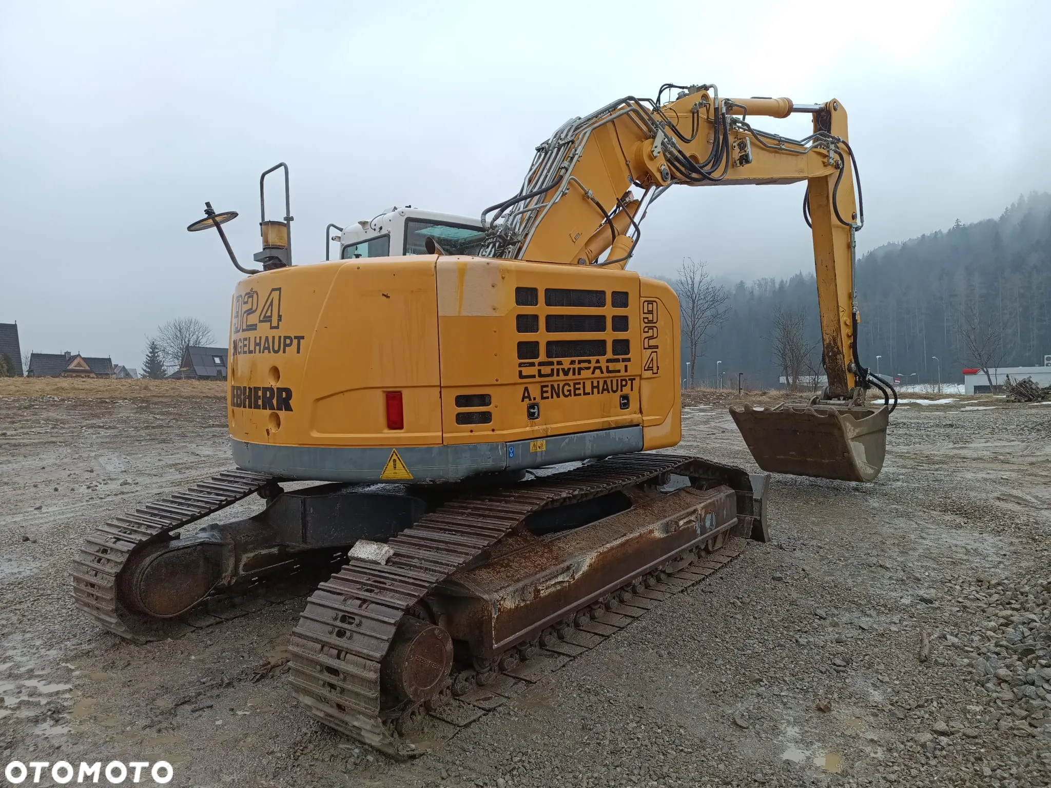 Liebherr 924 compact - 3