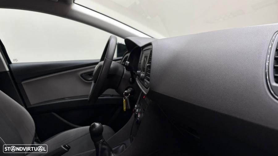 SEAT Leon ST 1.6 TDI S&S Reference - 16