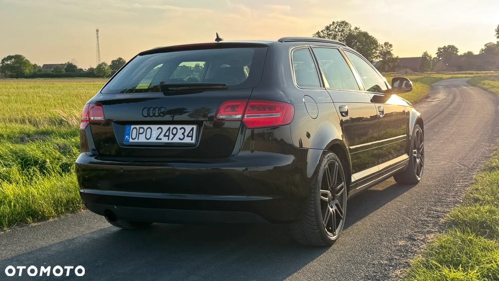 Audi A3 Sportback 2.0 TDI Ambition - 4