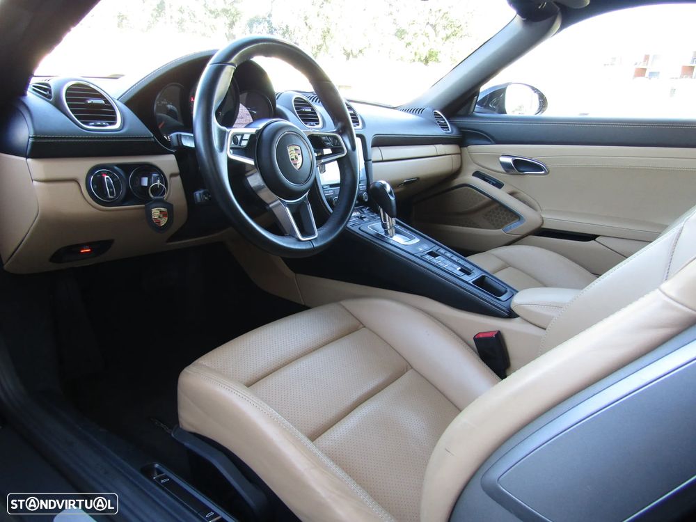 Porsche 718 Boxster 2.0 PDK - 13