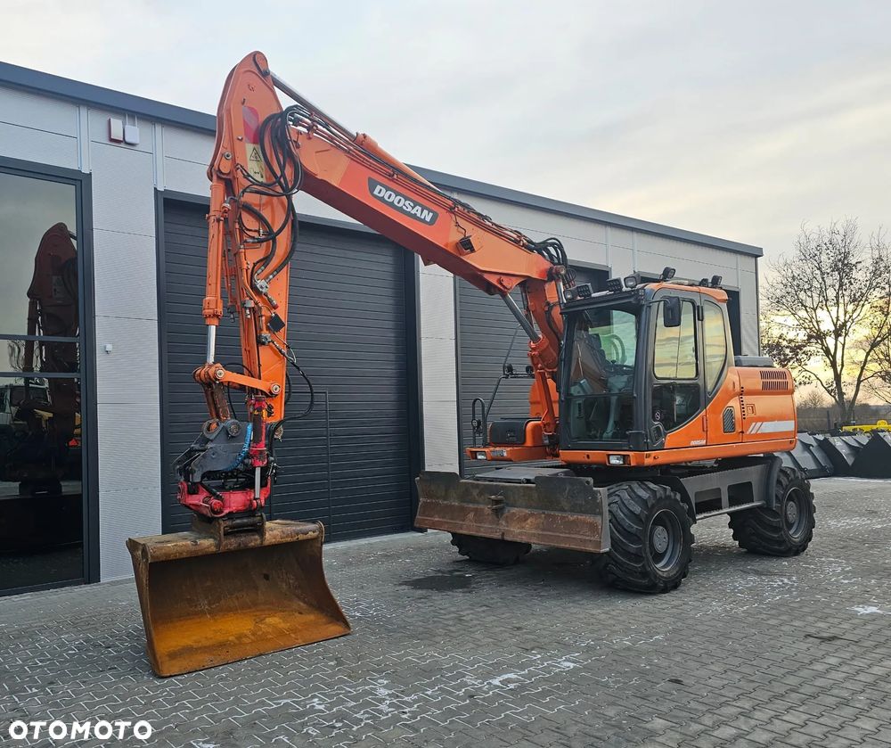 Doosan DX160W - 6