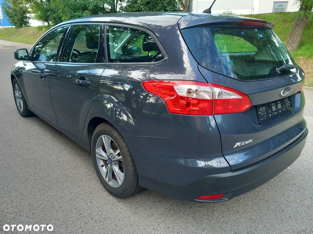 Ford Focus 1.6 TI-VCT Champions Edition - 6