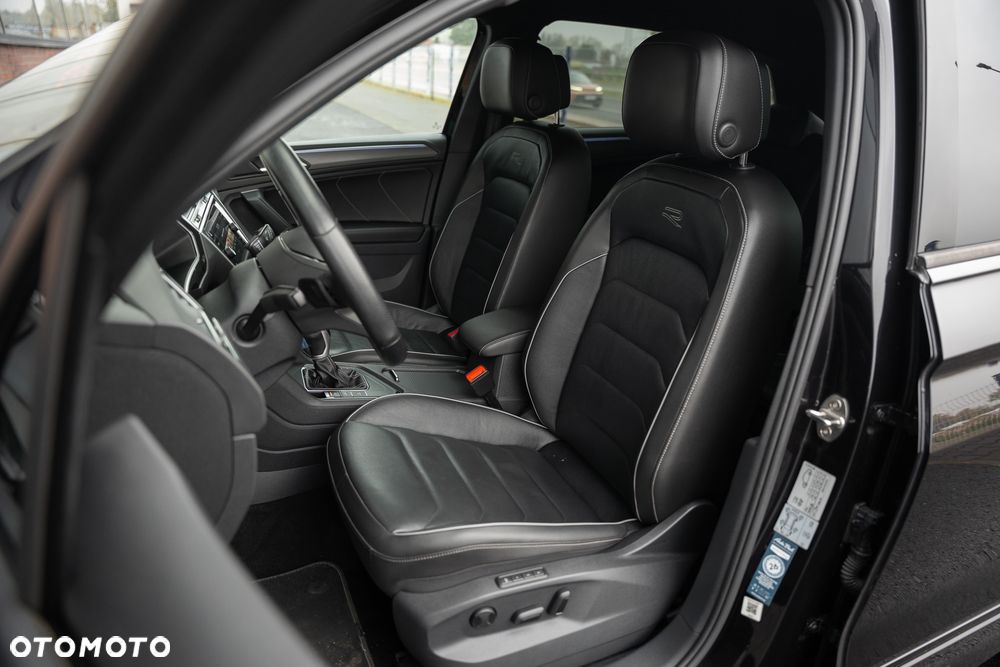 Volkswagen Tiguan 2.0 TDI SCR DSG R-Line - 25