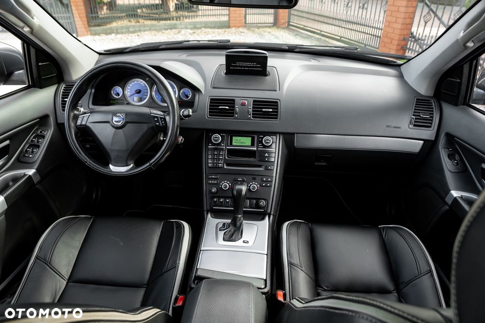 Volvo XC 90 D5 Sport - 24