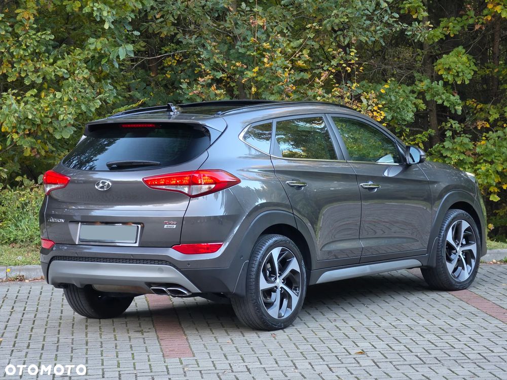 Hyundai Tucson - 4