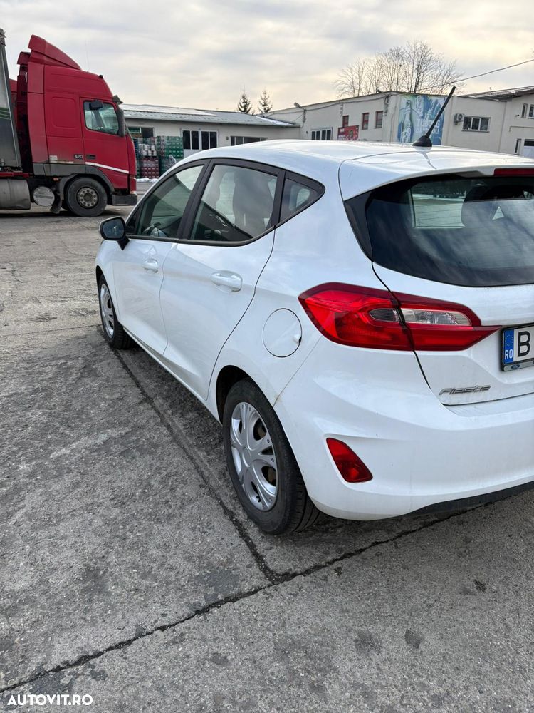 Ford Fiesta - 4
