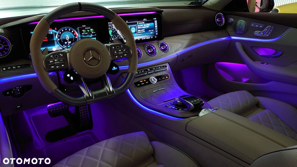 Mercedes-Benz Klasa E - 19