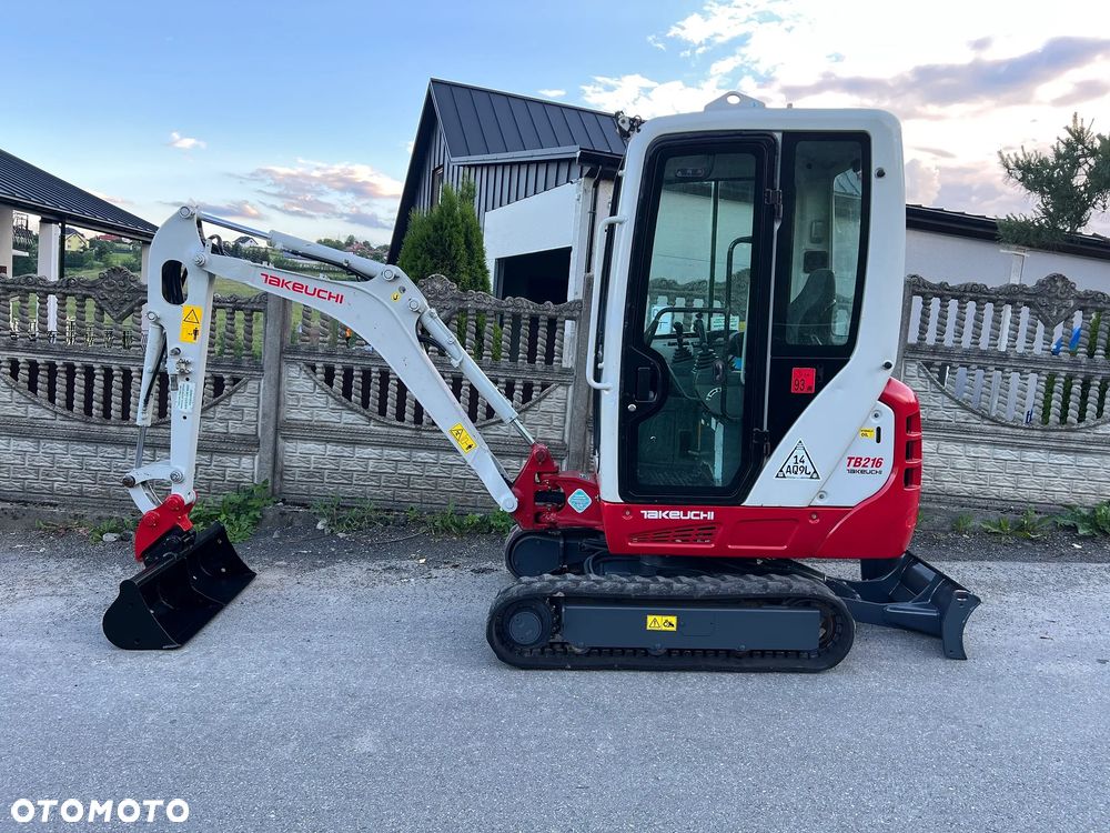 Takeuchi TB216 | Minikoparka TAKEUCHI TB 216 | 2 Tony | Rozsuwane Gąsienice | Stan PERFEKCYJNY | Mini Koparka | - 8