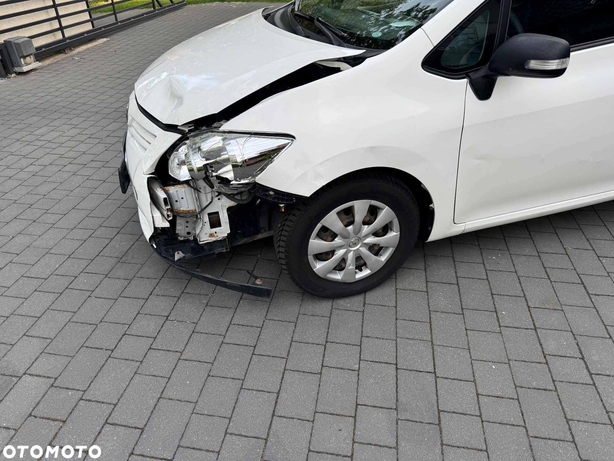 Toyota Auris 1.4 D-4D Luna - 3