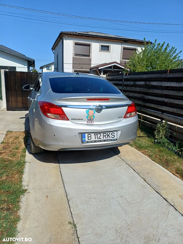 Opel Insignia 2.0 CDTI - 7