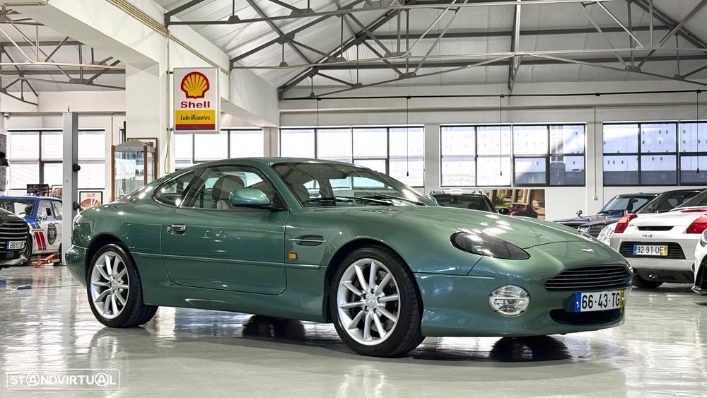 Aston Martin DB7 Vantage Coupé - 1
