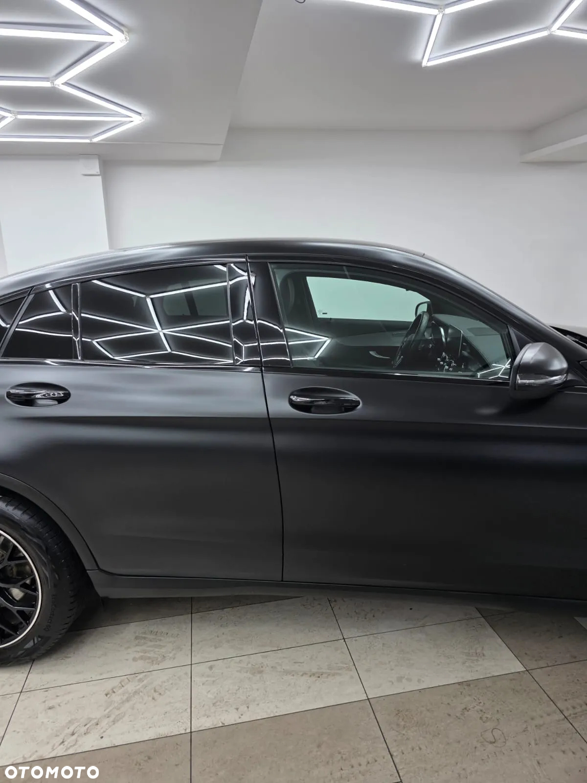 Mercedes-Benz GLC Coupe 300 e 4-Matic - 36