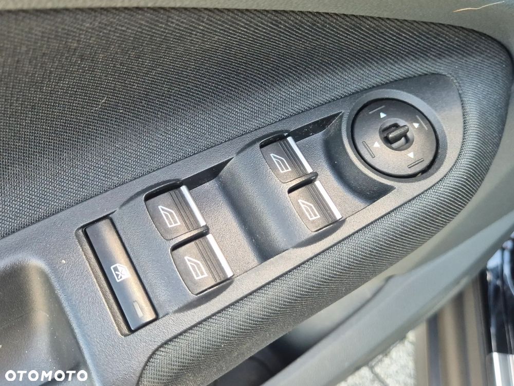 Ford C-MAX 1.6 EcoBoost Start-Stop-System Business Edition - 17