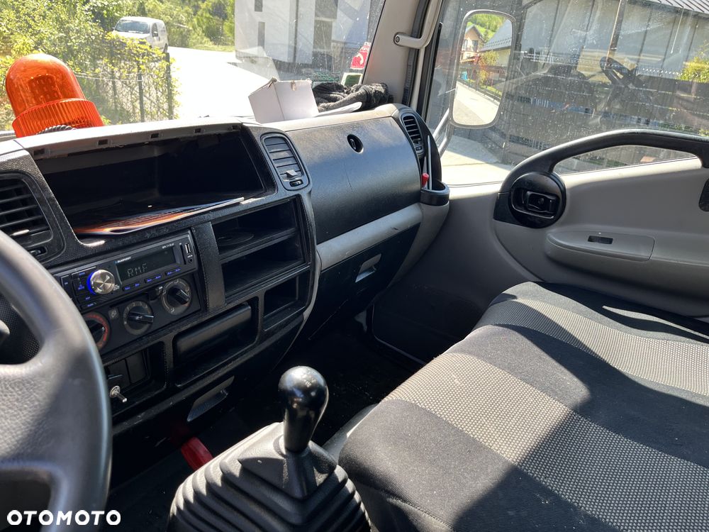 Nissan Cabstar - 13