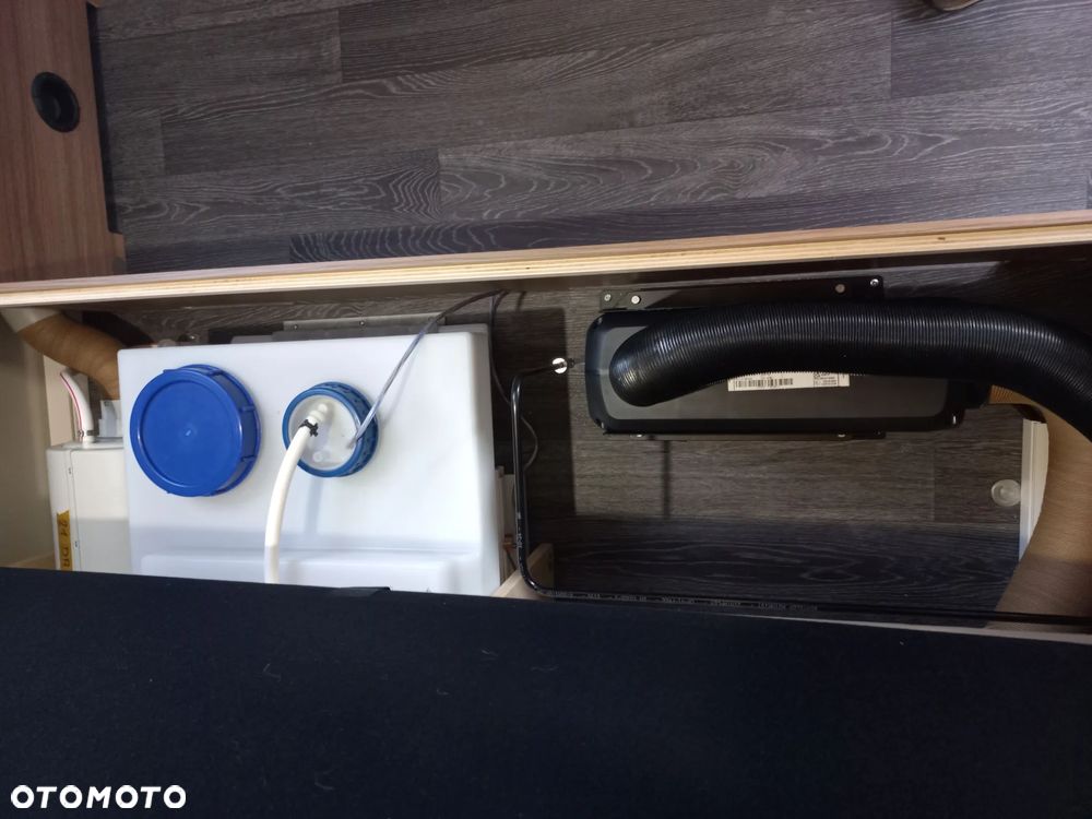 KNAUS Sport 400 LK, Piętrowe łóżko - 35