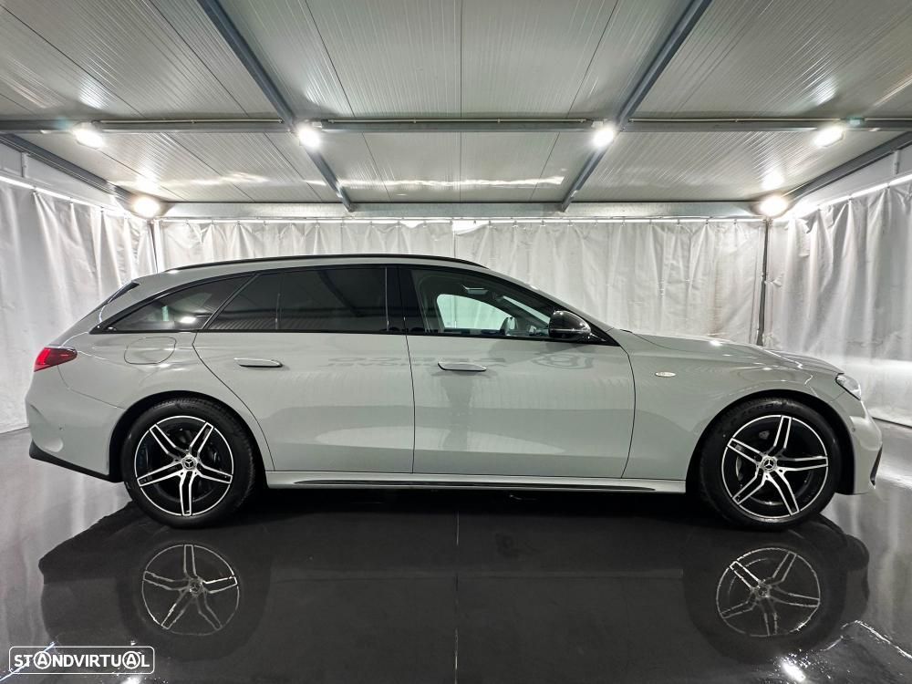 Mercedes-Benz E 300 e Station 9G-TRONIC AMG Line - 11