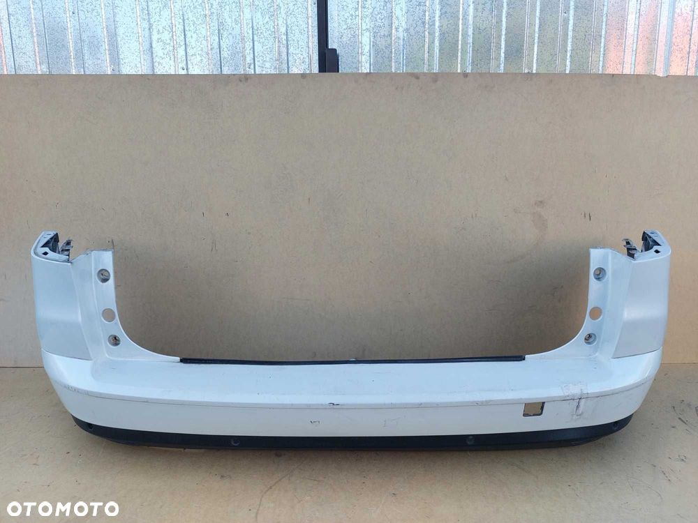 Citroen C5 III X7 Kombi zderzak tył tylny KWED PDC
