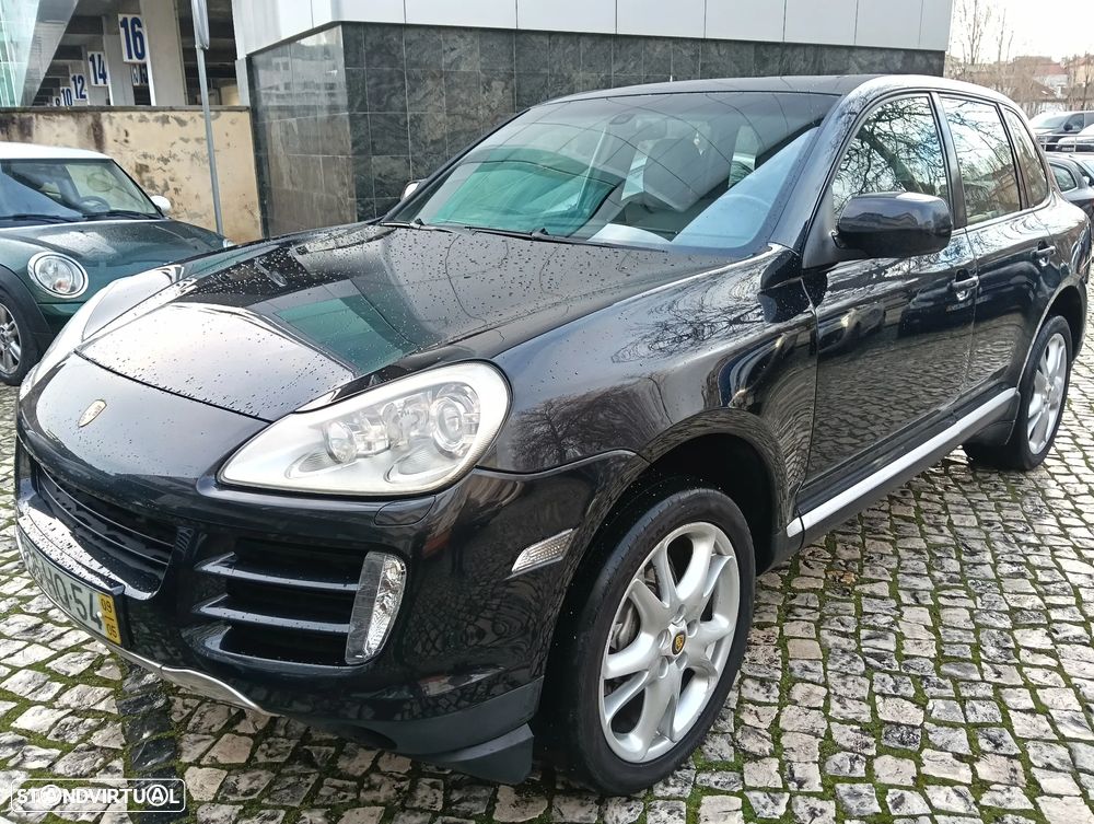 Porsche Cayenne Standard - 28