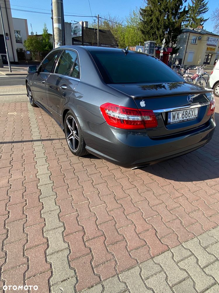 Mercedes-Benz Klasa E 350 CDI DPF 4Matic BlueEFFICIENCY 7G-TRONIC Elegance - 5