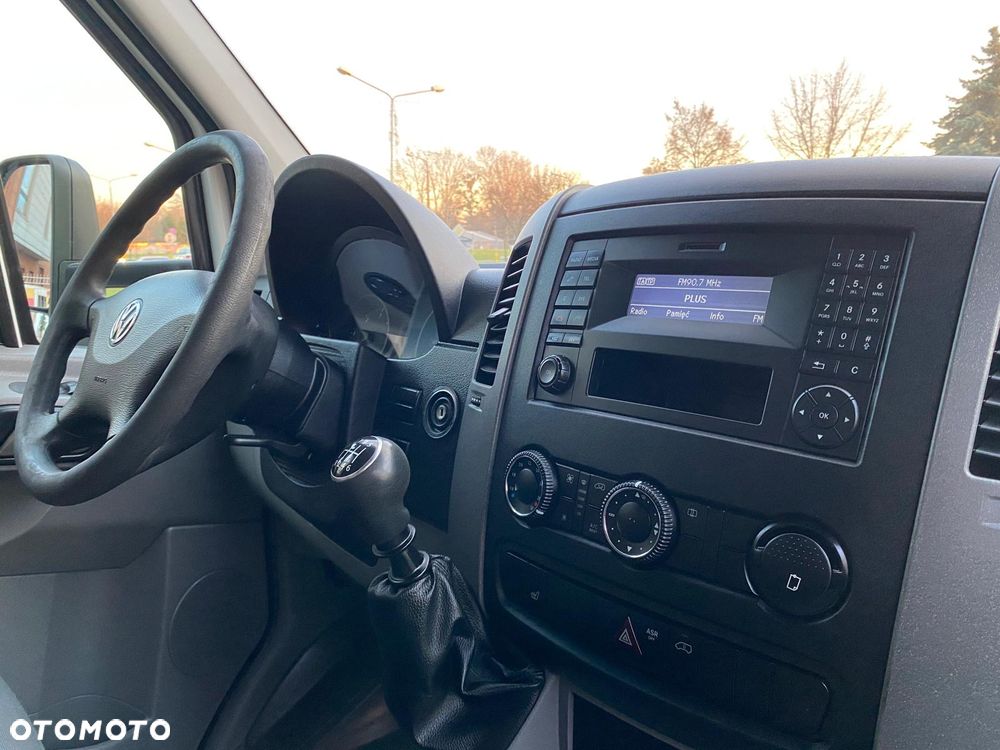 Volkswagen CRAFTER 2,0 TDI 163KM KONTENER 8EP WINDA ZEPRO NISKI PRZEBIEG - 35