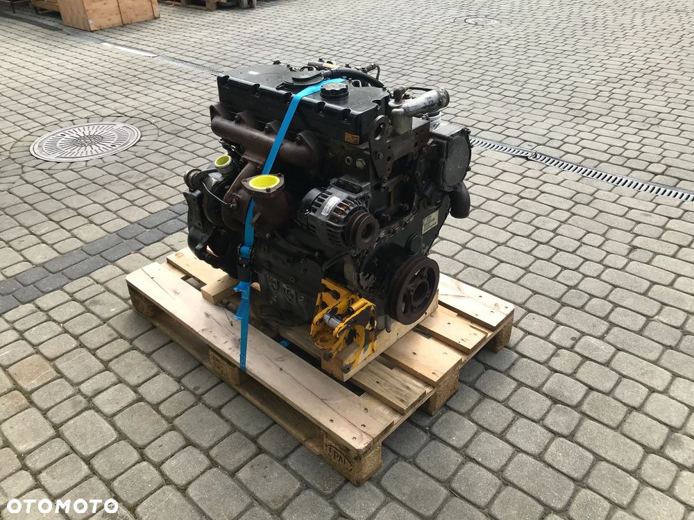 silnik Perkins 1104 cat c4.4 22000 zł netto - 3
