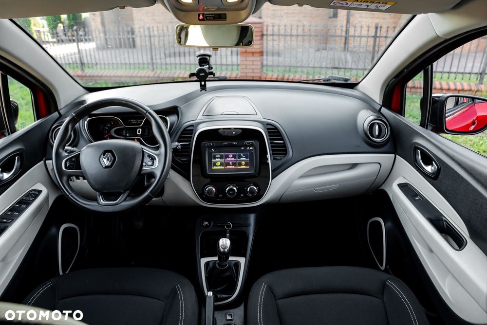 Renault Captur - 28