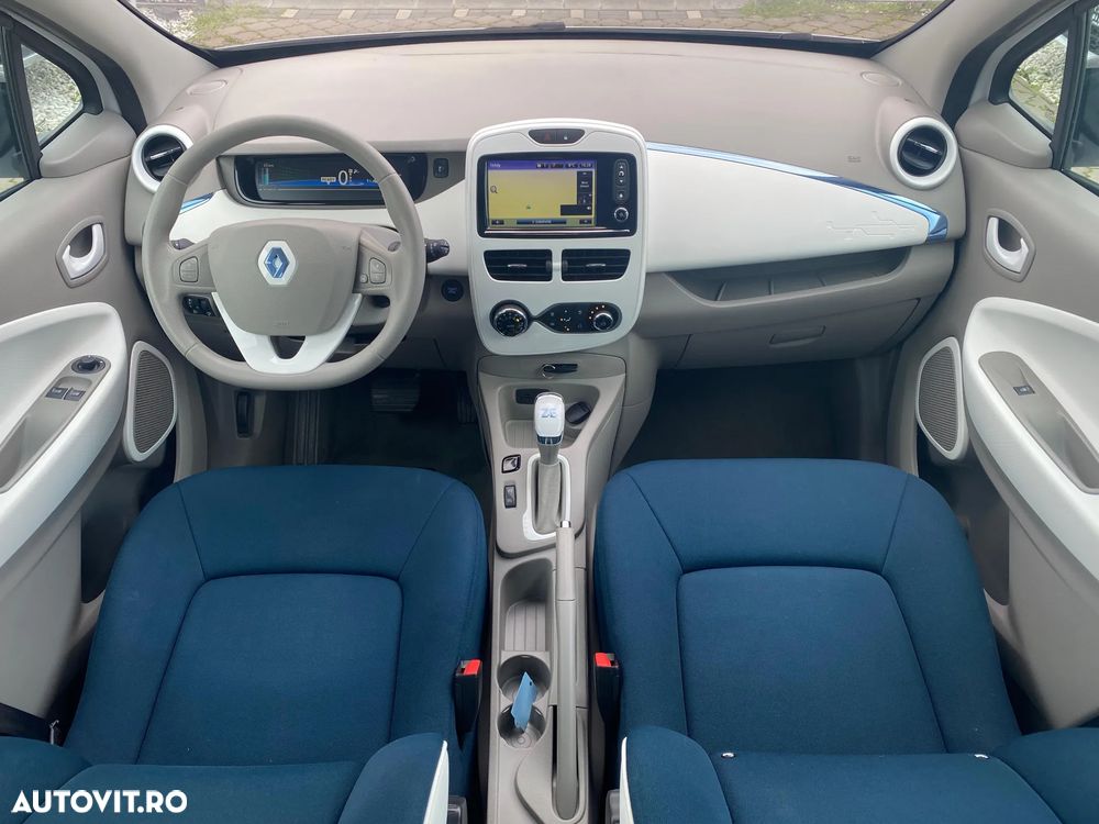 Renault ZOE - 13