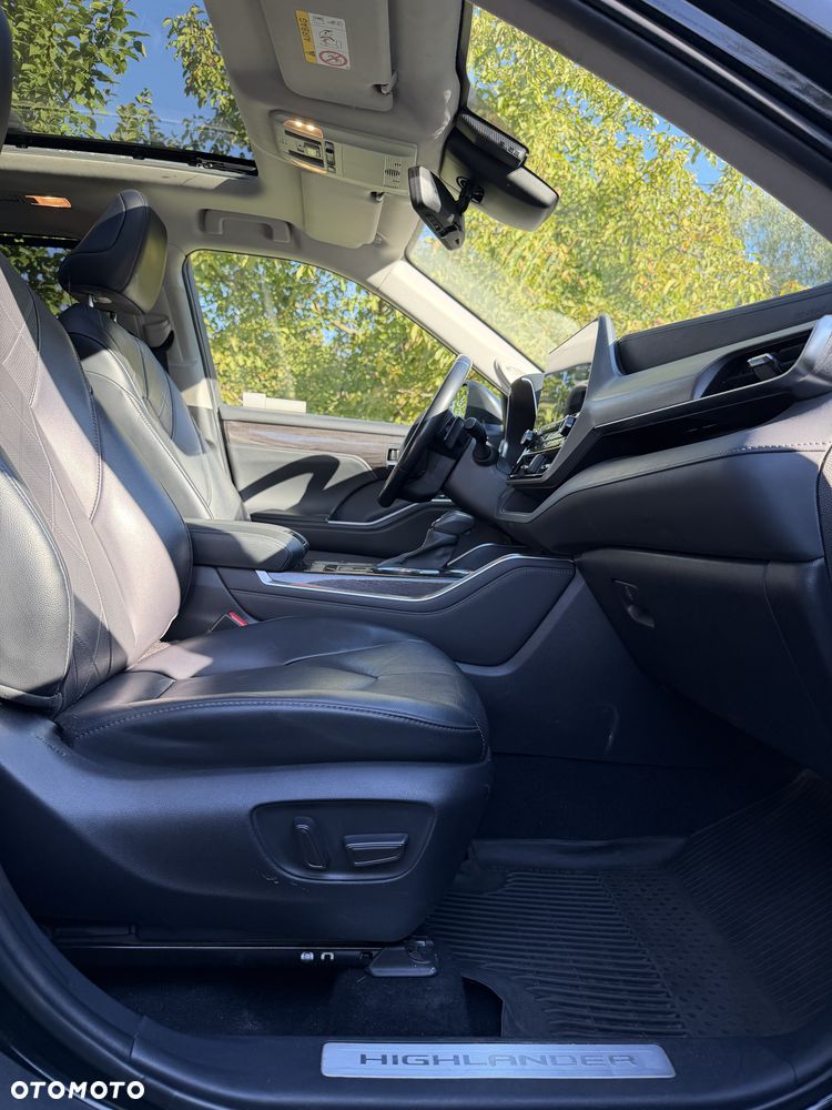 Toyota Highlander 2.5 Hybrid Executive - 19