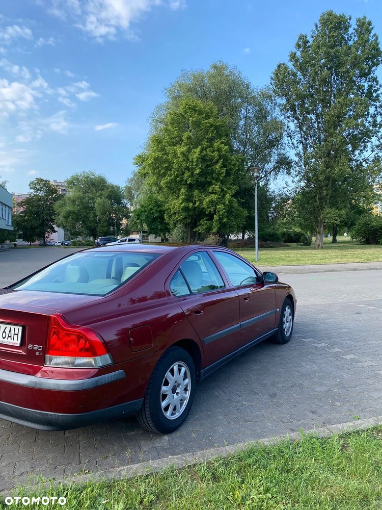 Volvo S60 2.4 Comfort - 3