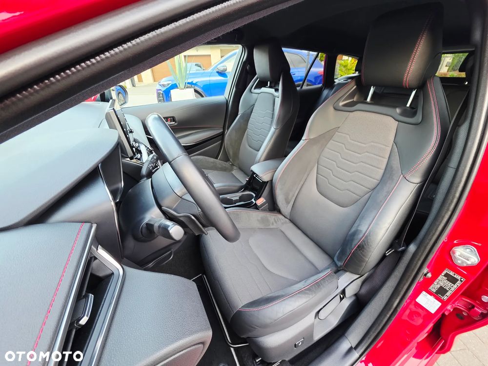 Toyota Corolla 2.0 Hybrid GR Sport - 15