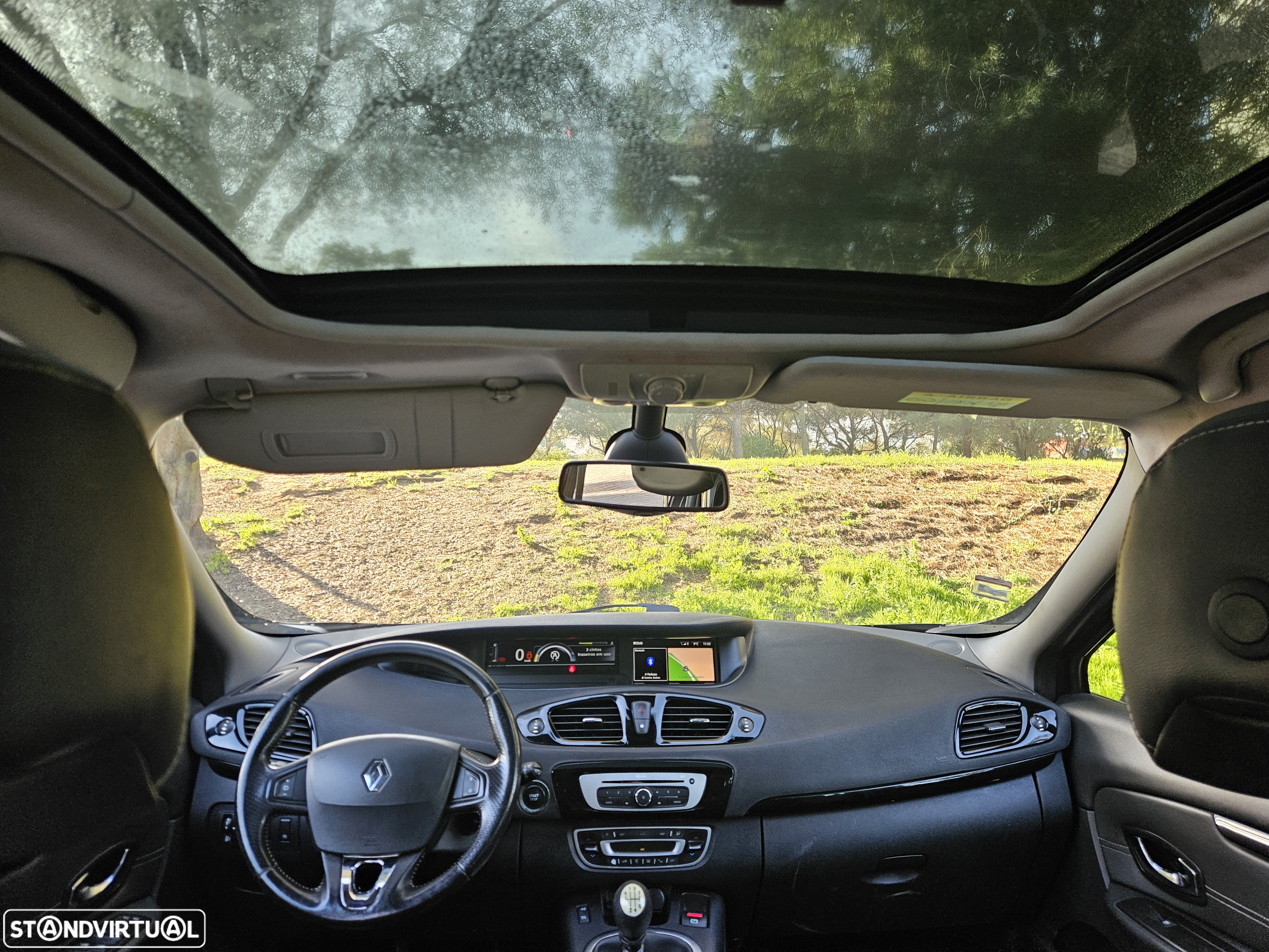 Renault Grand Scénic 1.6 dCi Bose Edition SS - 22